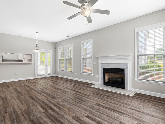 5th image of 6924 Jeffreys Creek Ln