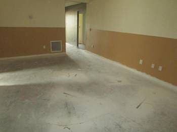 4th image of 9405 Arbor Glen Ln