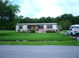 30609 Gar Dr, Wesley Chapel, FL 33545