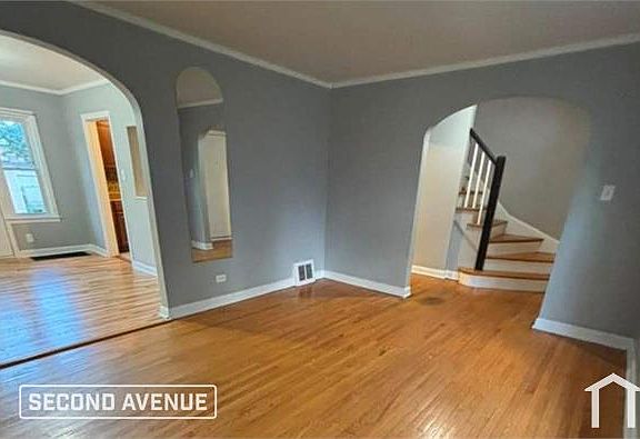 2nd image of 8925 S Laflin St