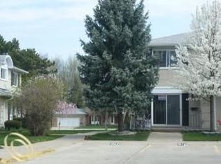 8676 Winchester Dr, Sterling Heights, MI 48313