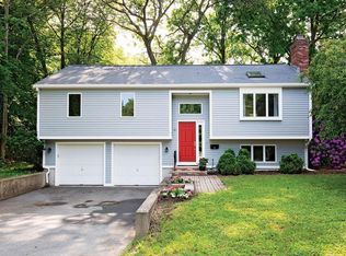 35 Pershing Ave, Framingham, MA 01702