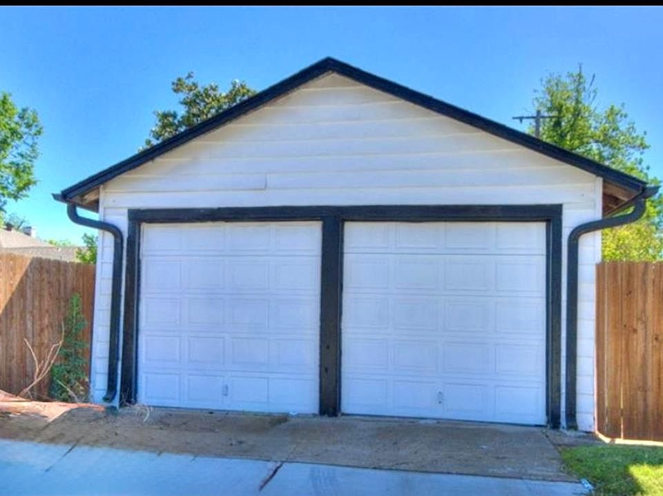 2052 NW 22nd St, Oklahoma City, OK 73106 | Zillow