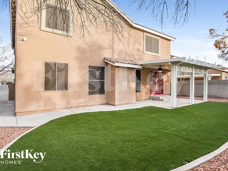 10211 Eden Falls Ln — Photo 18