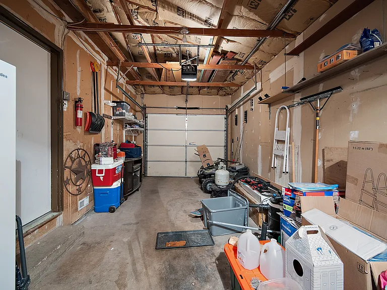 638 Dove Pl — Photo 34