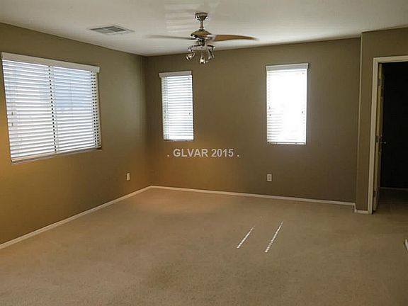 4th image of 10572 Corte Sierra St