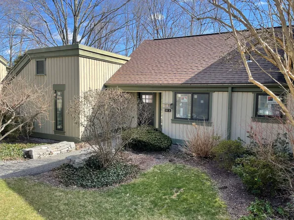 90 Heritage Village #A, Southbury, CT 06488