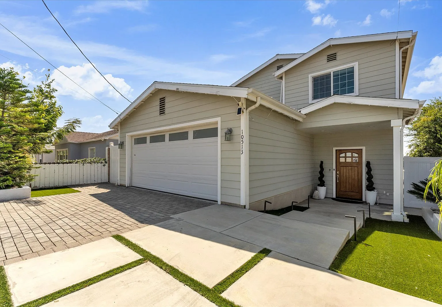 4 bed, 2020 sqft, $5,500 — Photo 1