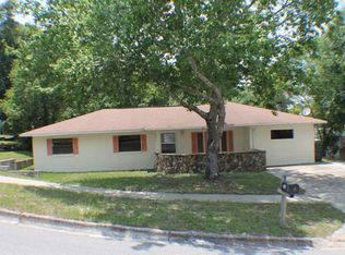 240 Hillside Dr, Clermont, FL 34711