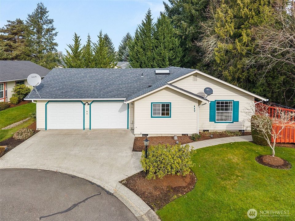 1st image of 117 Hawthorn Lane