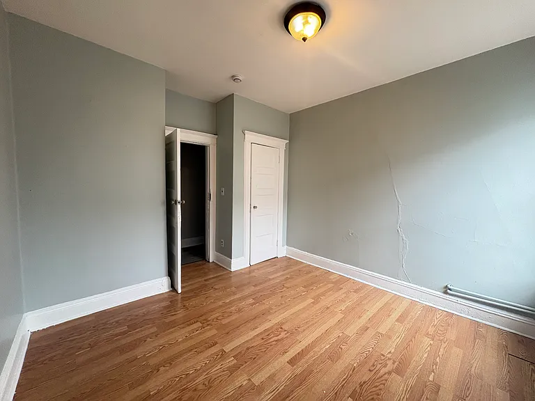 184 Garfield Ave #1 — Photo 2