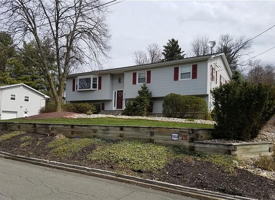 2nd image of 15 Norwood Pl