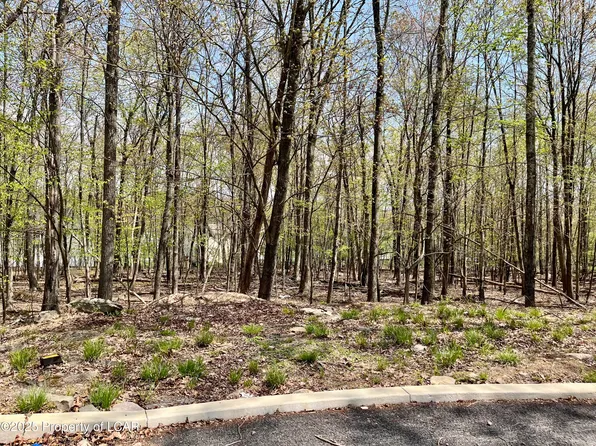 LOT 151 Manor Dr, Mountain Top, PA 18707