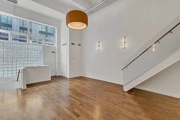 Sold by Compass | media 9