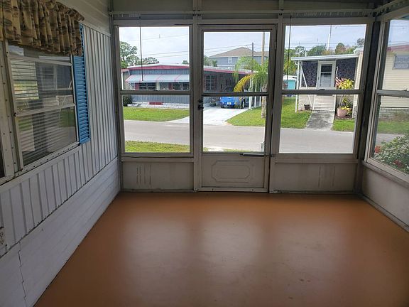 5th image of 10845 1st Way N