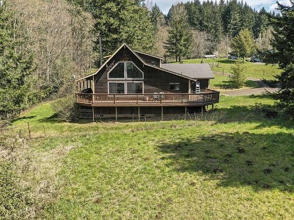 2nd image of 20200 NE 257th Ct