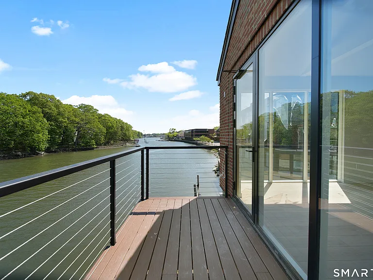 253 Riverside Ave #201 — Photo 14
