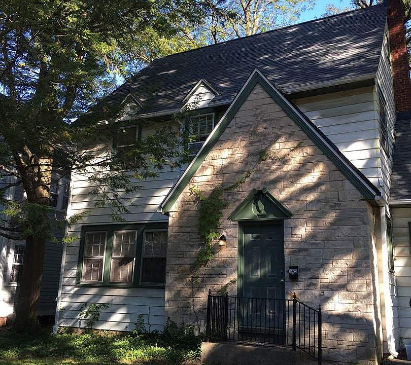 1st image of 1325 E Hunter Ave