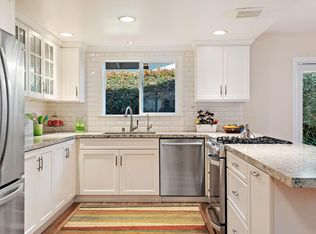 1907 Rowland Ave, Camarillo, CA 93010