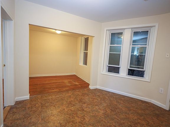 2nd image of 134 W Concord St #B2
