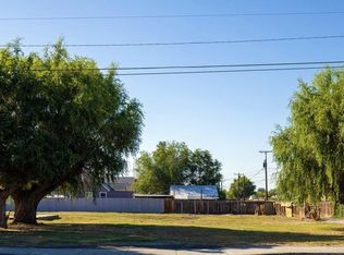801 S 11th St, Sunnyside, WA