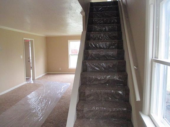 4th image of 530 N Kenilworth Ave