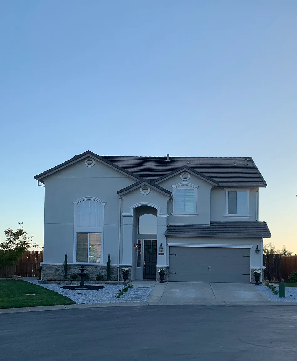 119 Gold Standard Ct photo 1