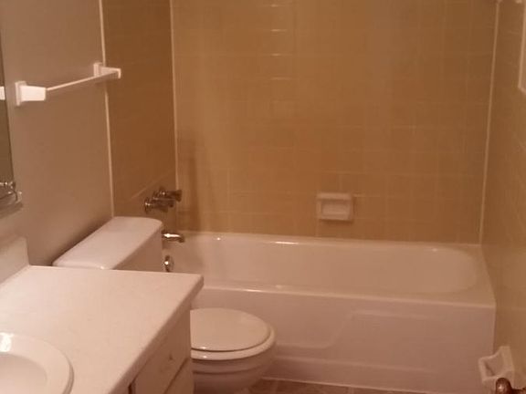 5th image of 6565 N College Ave