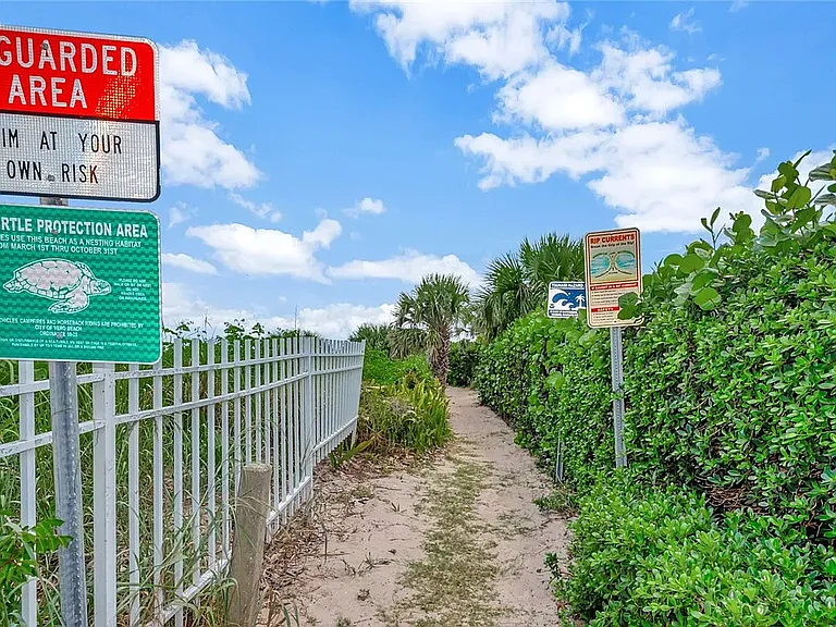 S Ocean Dr — Photo 18