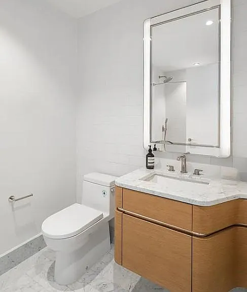 110 Charlton St #12D — Photo 7