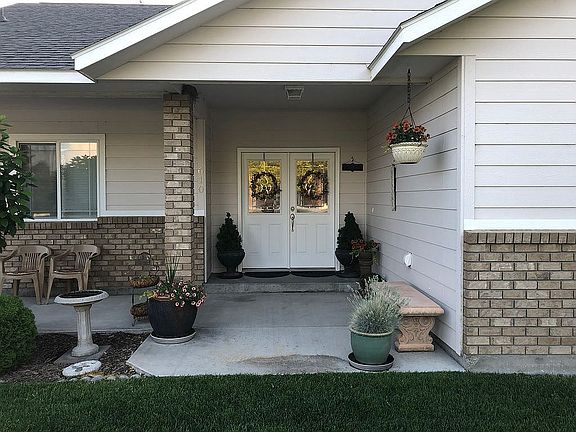 2nd image of 610 S 20th Ave