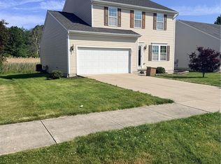 1831 N Ashwood Ln, Painesville, OH 44077