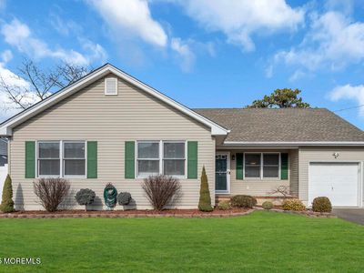 1400 Mizzen Avenue, Beachwood, NJ, 08722