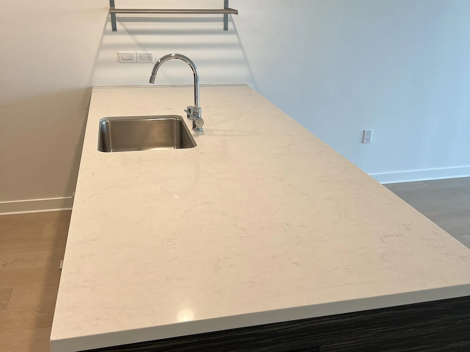 1 bed, 693 sqft, $4,750 — Photo 2