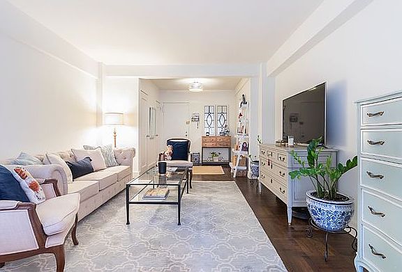 5th image of 35 E 35th St APT 4B
