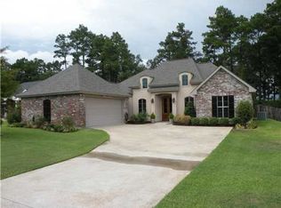 112 Acadia Ln, Pineville, LA 71360