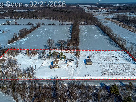 3rd image of 9414 Imlay City Rd