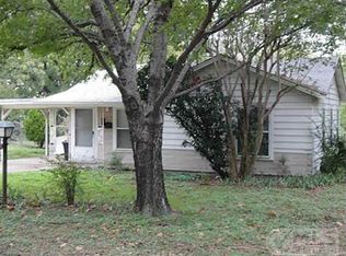 3328 Eastridge Dr, Haltom City, TX 76117