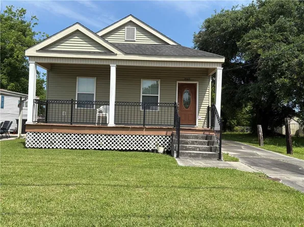3060 Sullen Pl, New Orleans, LA 70131