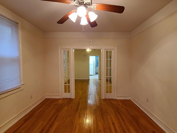 2nd image of 2117 Audubon St