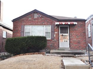 4064 Parker Ave, Saint Louis, MO 63116