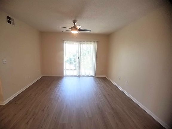 3rd image of 12512 Crest Springs Ln APT 1131