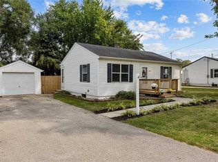 413 Maiden St, Center Point, IA 52213