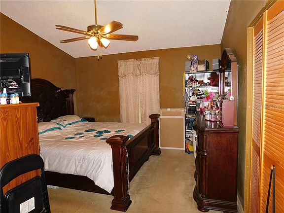 5th image of 1651 Palm Leaf Dr