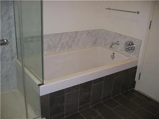 Rented by NY Casa Group | media 27