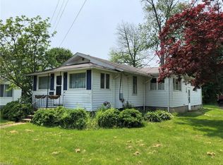 34 S Lake St, Madison, OH 44057