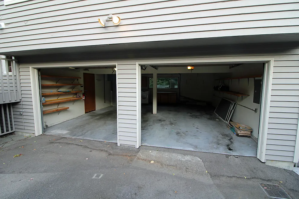 4 bed, 2200 sqft, $3,595 — Photo 4