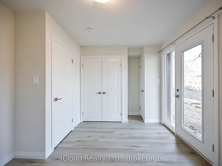 720 Grey St #58 — Photo 30