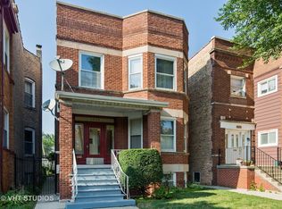 2548 W Argyle St, Chicago, IL 60625