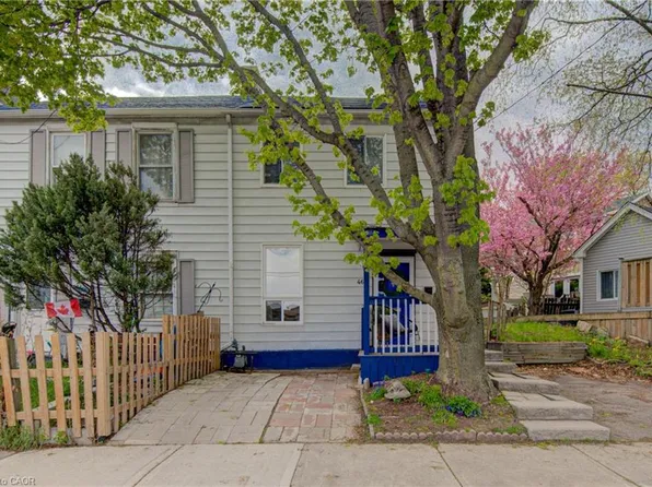 465 Macnab St N, Hamilton, ON L8L 1L6